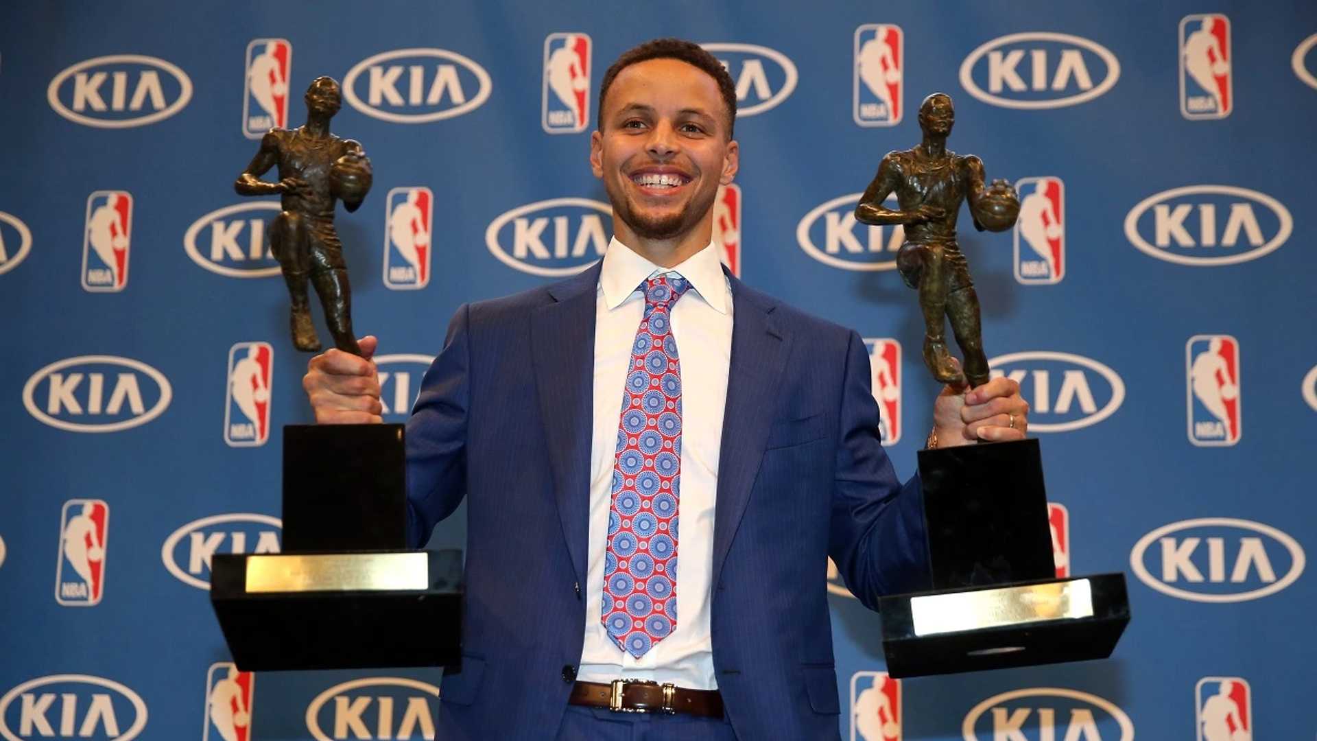 Stephen Curry won the regular season MVP award twice. (Image credits: twitter)