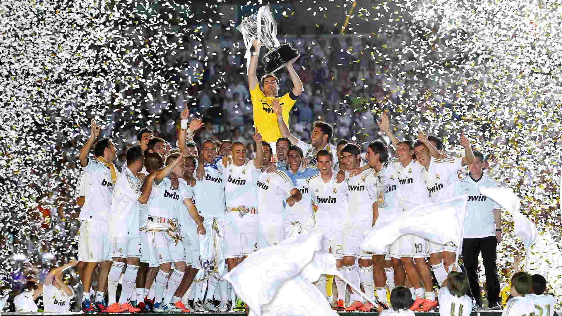 Real Madrid during their 2011-12 season, Credit: Twitter/@realmadrid