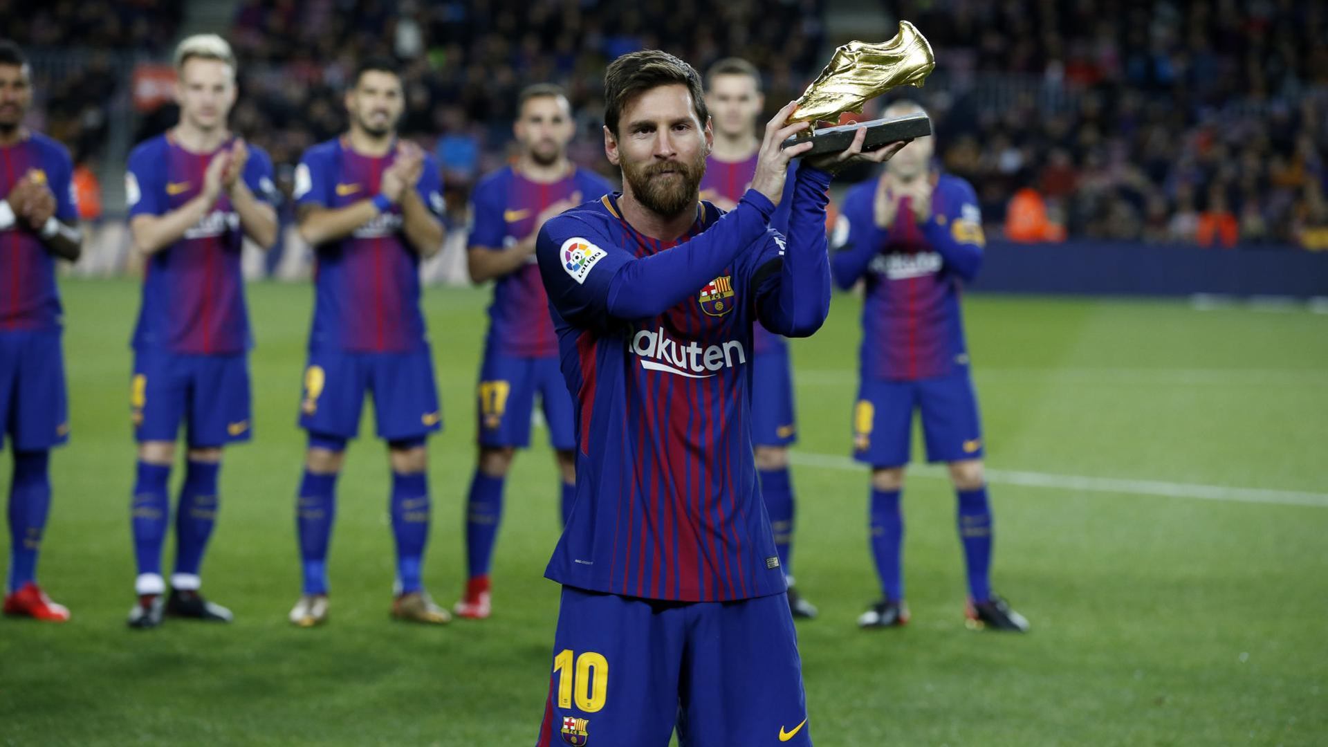 Lionel Messi with his fourth Golden Boot, Credit: Twitter/@FCBarcelona