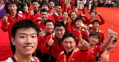 Chinese team after winning the gold medal at Sudirman Cup 2021 (Image Credits - Twitter)