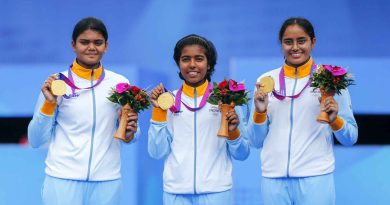 The women's compound team of Jyothi Vennam, Aditi Swami & Parneet Kaur won the gold medal (image credits- twitter@India_AllSports)