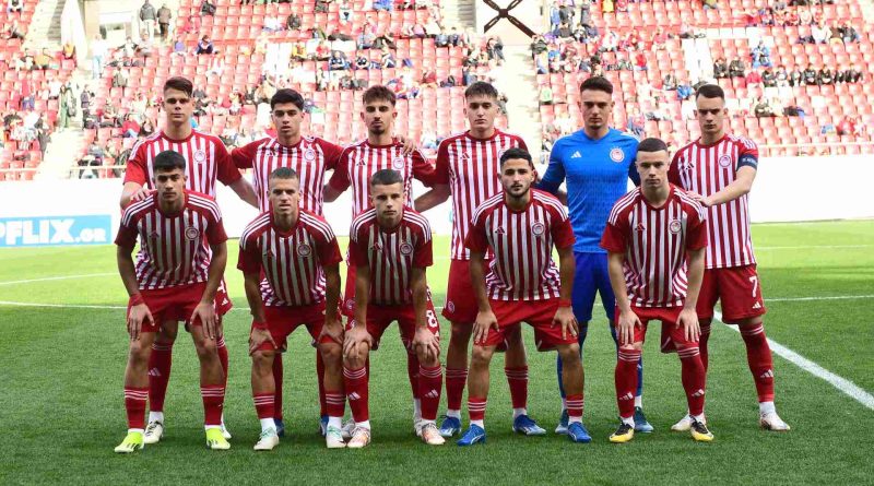 File photo of Olympiacos players. Credits: Twitter/@olympiacosfc